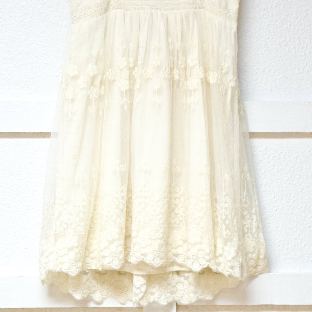 NWT AMERICAN EAGLE Ivory Embroidered Floral Crochet Tulle Sundress | Size S - Picture 6 of 7